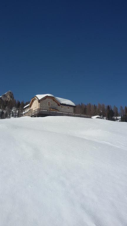 Malga Giau Hotel ซานวีโต ดิ กาโดเร ภายนอก รูปภาพ